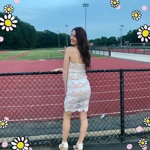 Meet your Posher, Cameron grace